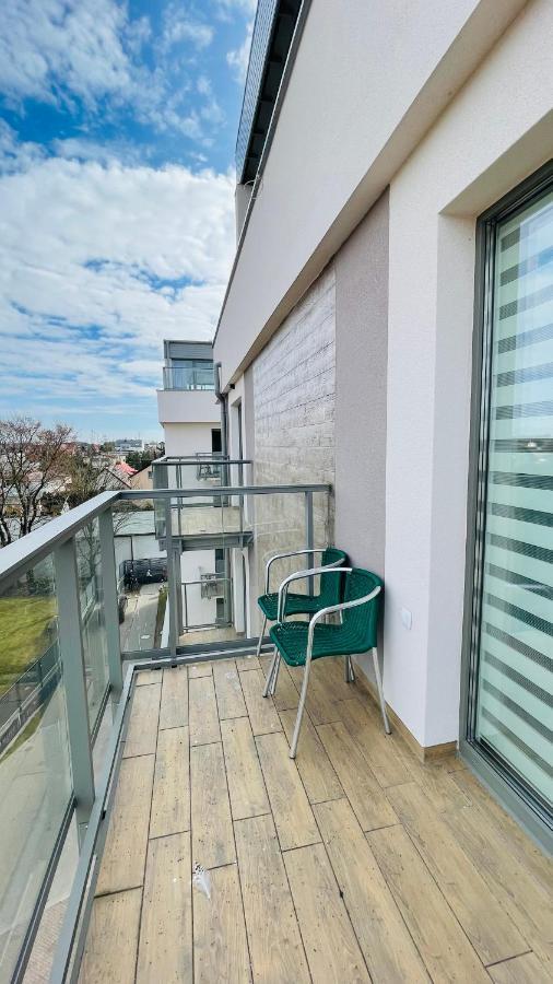 Apartamenty Na Wiejskiej 尤斯托尼莫斯基 外观 照片