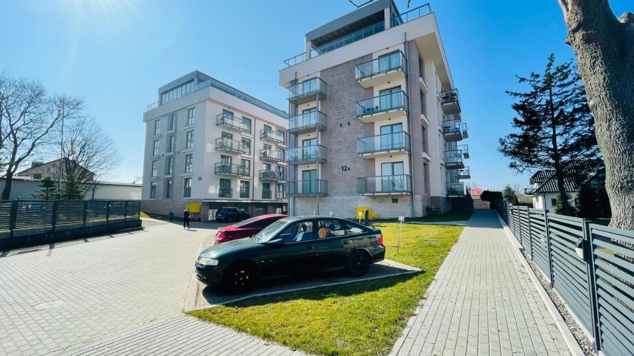 Apartamenty Na Wiejskiej 尤斯托尼莫斯基 外观 照片